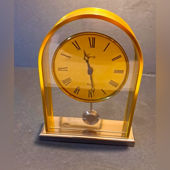 Equity Quartz Watch Table Clock Made In JAPAN Excellent Preowned Condition - Picture 1 of 9